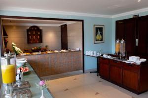 Issacs Residency