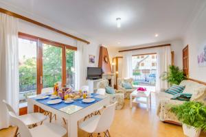 Ideal Property Mallorca - Villa Rosita 12