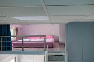 Calma Garden Retreat -10 Walk to Center