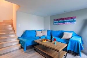 Calma Garden Retreat -10 Walk to Center