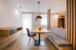 Kuenz Dolomites App 2 - 维尔夏科迪索普拉