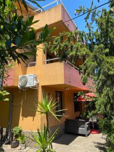 Апартамент Нели