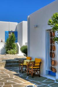 Fragos Apartments Paros Greece