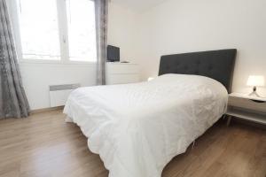 200m plage des Demoiselles- Appartement pour 4