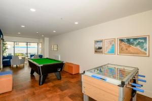 16 Woolacombe - Luxury Apartment at Byron Woolacombe, only 4 minute walk to Woolacombe Beach!
