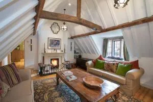 The Old Post Office - Snowshill