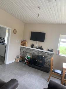 Ballyliffin Quaint Irish Cottage overlooking Malin Coast