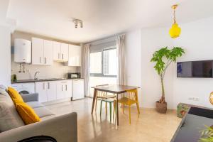 LU&CIA Victoria 3 City center