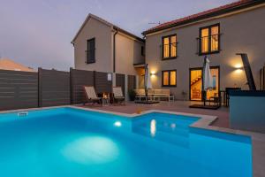 Villa NiA ZadarVillas