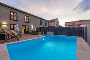 Villa NiA ZadarVillas