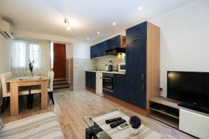 Apartment Besima 2178