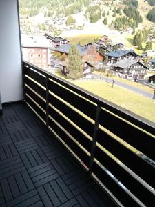 Studio appartement avec piscine, ski Porte du soleil Morgins, PS3 games, wash & bring sheets