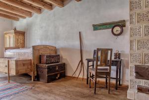 Viscri 32 - White Barn and Blue House