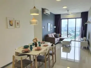 United Point Residence 6 pax Near Mont Kiara Desa Park Kepong - Kampong Bangkong
