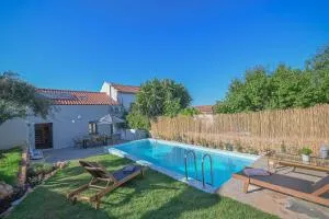 Villa Garifalia with Sauna & Hydromassage - Palailónion