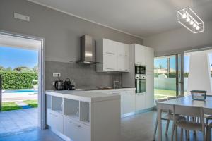 Direzione Sud - Fontane Bianche