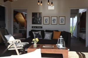Countryside Loft - Inachos