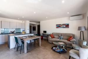 Appartements L'Aurore de Cruciata - Appt vue baie d'Ajaccio : photos des chambres