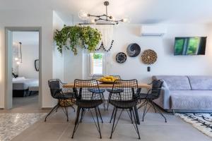 AGNONTAS LUXURY VILLAS