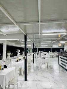 Ujvara Hotel