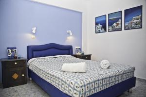 Roula Villa Studios & Apartments Santorini Greece