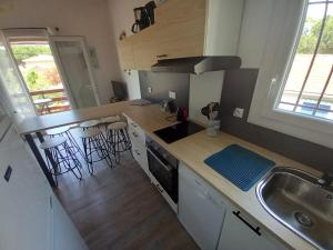 Les Cyclades, T3 climatisé, terrasse, 500m plage