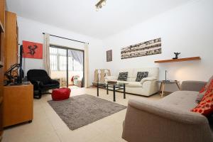 A64 - Barreira Holiday Flat in Lagos