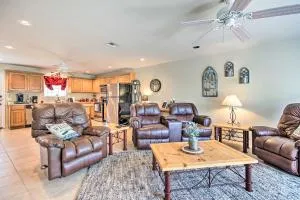 Deck and Lake Access Cozy Townhome in Eucha - Eucha