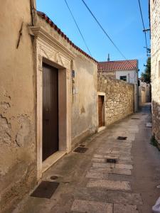 Studio Apartment Portal