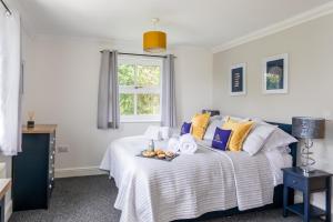 3 Bedroom Apartment Medbourne MK Free Parking Fast WiFi 65 Inch Smart TV