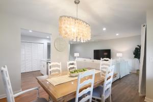 216 Turnberry Village