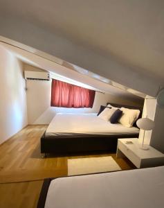 Apartman Bistro More, Drage