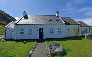 Fishermans Village with Sea Views - 邓法纳希