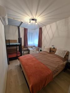 EDA Beach Galerius Apartman