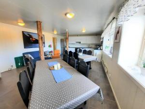 Apartment with Sea View room in Lofoten Rorbuer