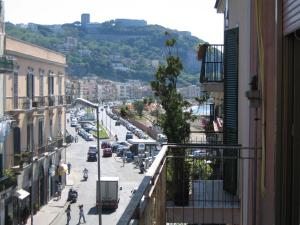 Triple Room with Balcony and Sea View room in B&B Borgo Marinaro
