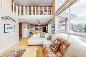 Trappers Crossing 35