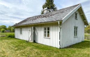 Lovely Home In Svenljunga With Wifi