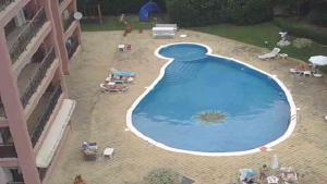 Luxury Sunrise Complex Apartment