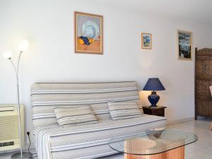 Appartement T2 climatisé avec piscine, terrasse et parking à 600m de la plage - Le Lavandou - FR-1-251-399