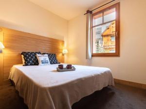 Appartement de 8 personnes avec piscine et sauna, centre-ville Saint-Lary-Soulan - FR-1-296-405