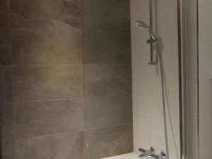 Chalet montagnard avec sauna et Wifi - Accès direct aux pistes - FR-1-344-759