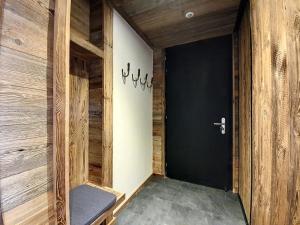 Appartement rénové 3 Pièces aux Menuires, 8 pers, Balcon, Pied des pistes - FR-1-344-735