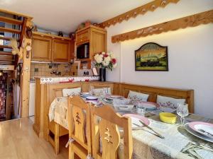 Duplex ensoleillé skis aux pieds pour 8 pers. Balcon sud - FR-1-344-733