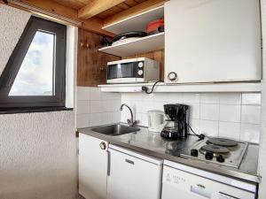 Duplex agréable 2 pièces - Au pied des pistes, balcon ensoleillé, pour 6 personnes - FR-1-344-745