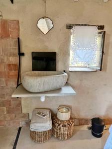 Cabanon bucolique face au Luberon