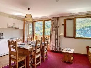 Appartement rénové avec balcon, sauna, hammam et WIFI · Proche des pistes · Hameau des Marmottes - FR-1-344-798 - Levassaix