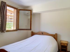 Appartement rénové 3 pièces proche pistes, balcon, sauna, hammam, WIFI - FR-1-344-798