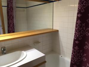 Appartement en duplex au pied des pistes avec balcon et parking - FR-1-344-801