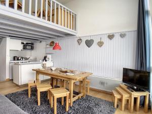 Moderne Duplex aux Menuires · 6 Pers · Ski aux pieds - FR-1-344-814